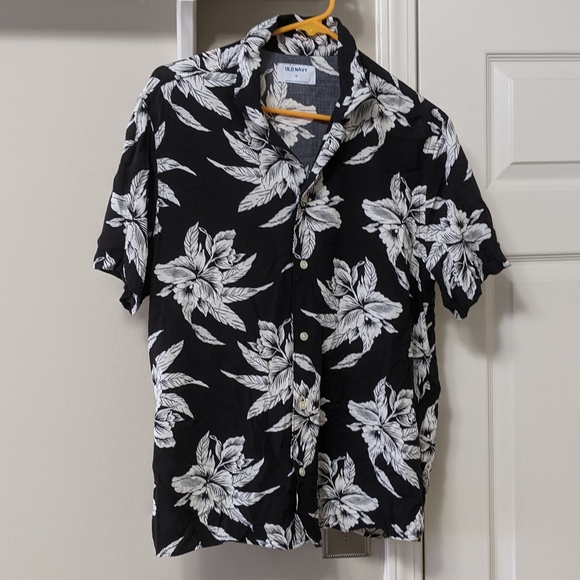 Old Navy Other - Old Navy Tropical Button Up